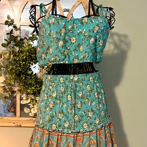 Two piece cropped top & matching tiered skirt